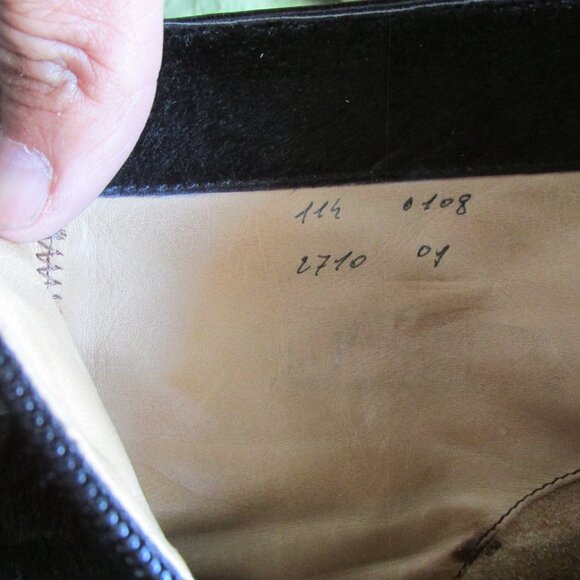 GUCCI- Blk Pony Boot - worn twice- Pony cut to look like Croco- size 45-Tom Ford - Picture 6 of 8